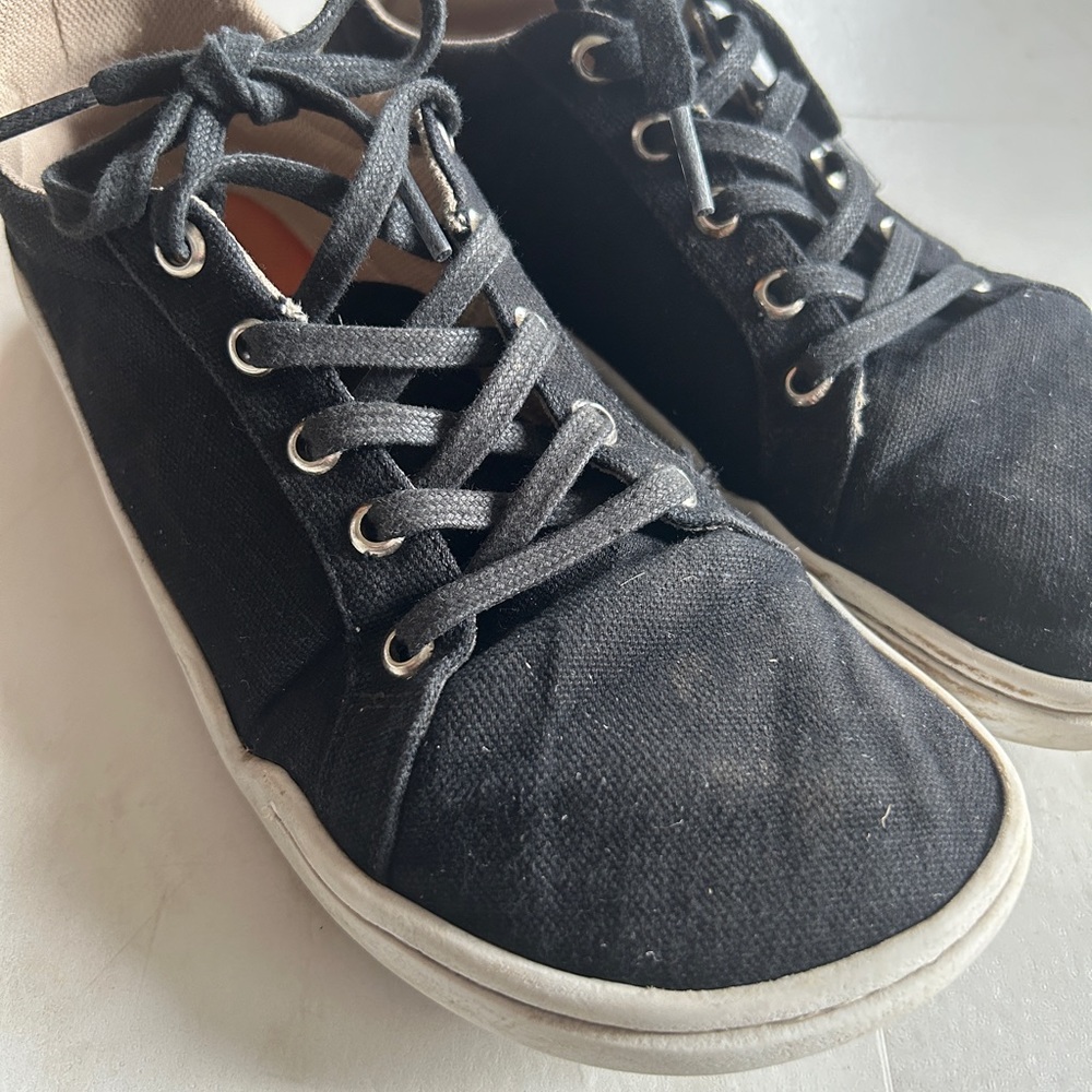 Origo Barefoot Canvas Sneakers Minimalist Shoe Women’s 9